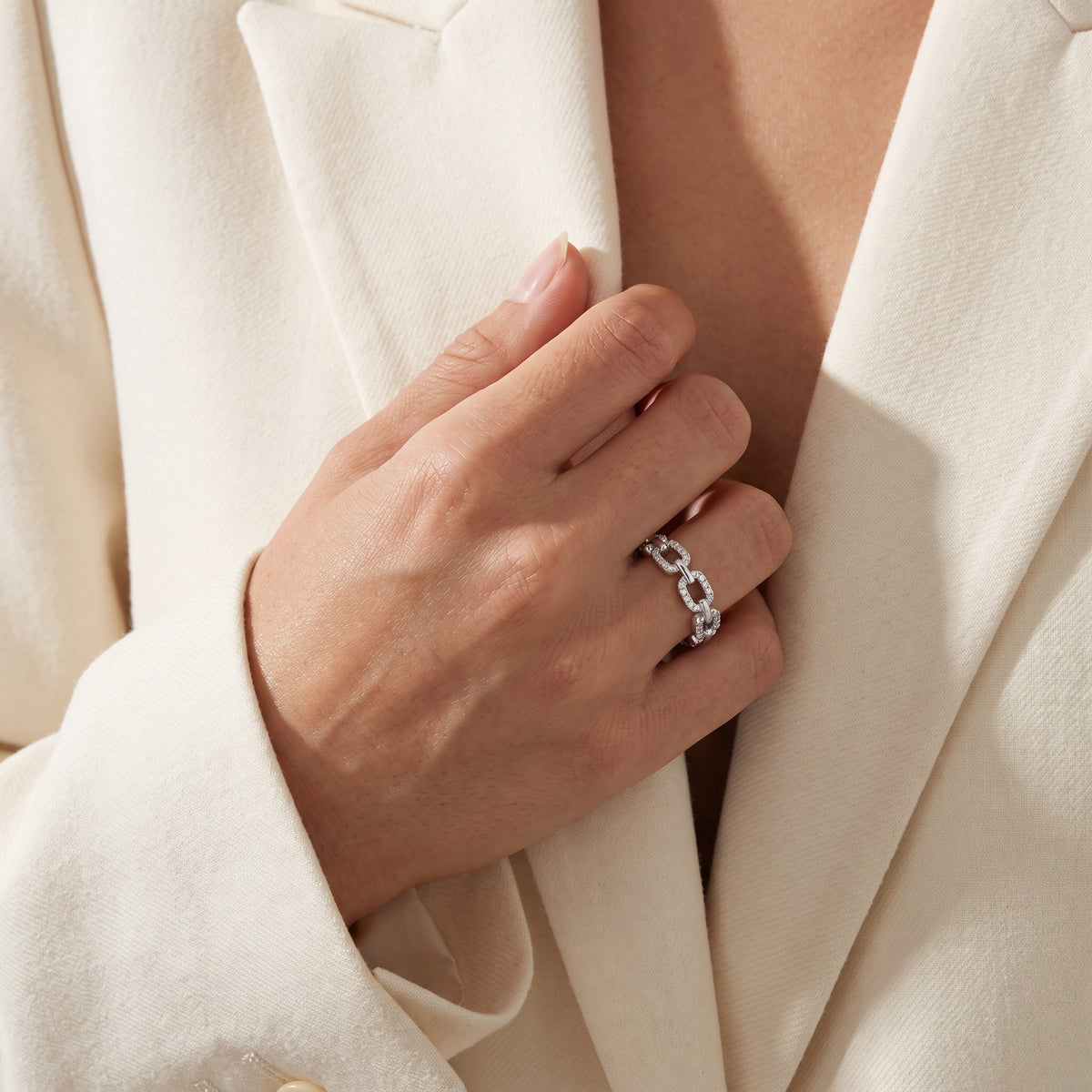 Chainlove Moissanite Eternity Ring