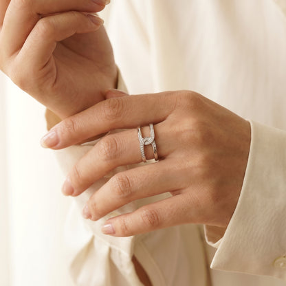 Legati Moissanite Band Ring
