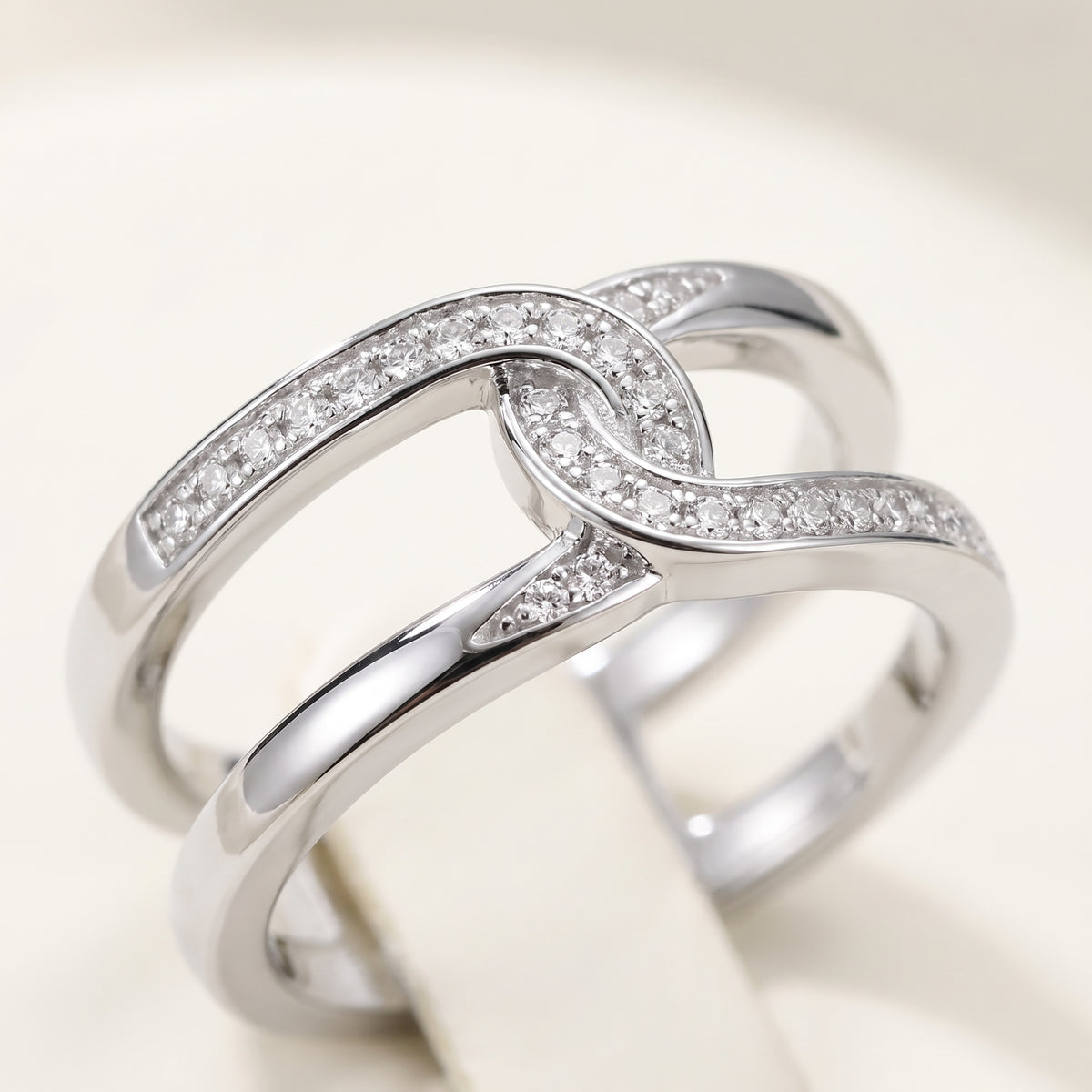 Legati Moissanite Band Ring