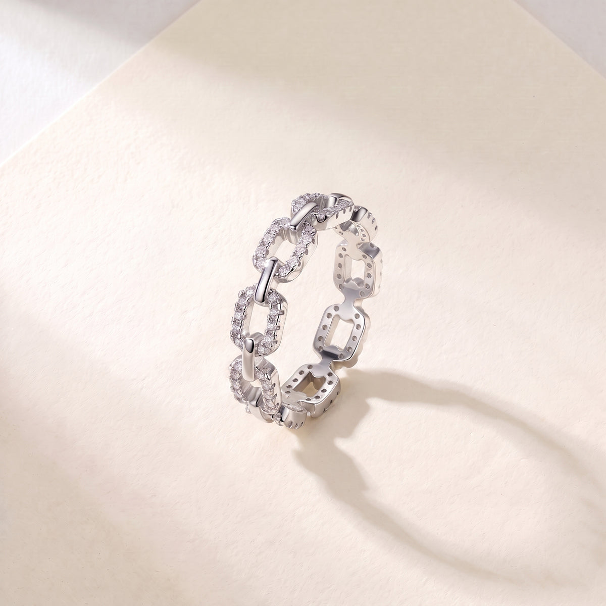 Chainlove Moissanite Eternity Ring