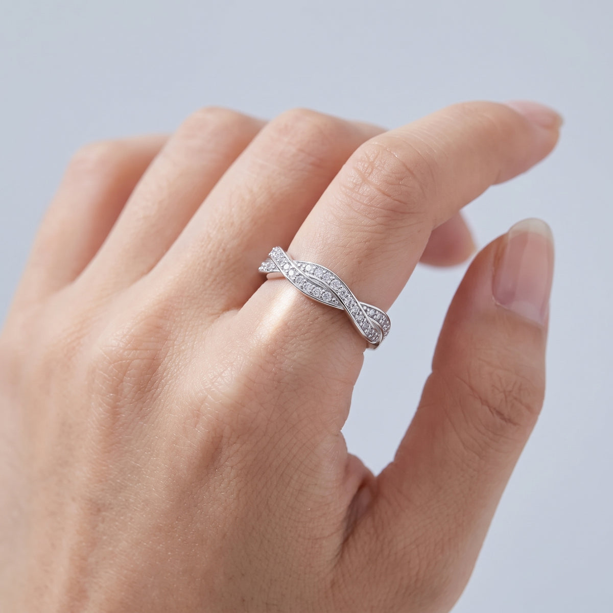 Dreamy Moissanite Band Ring